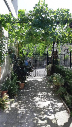 Casa Sofia, Camera in Appartamento Riservato